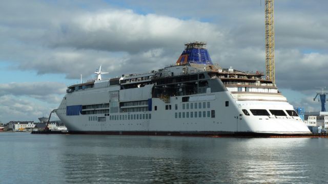 Europa 2 - quai de Penhoet - 07 novembre 2012.JPG
